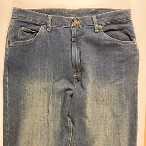 Wrangler | Dark Wash Faded Men’s Jeans | Size 38x32